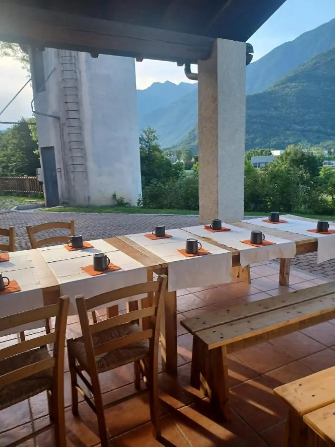 Open Cascina Villa Colico Farm stay