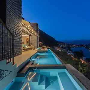Molli Villa