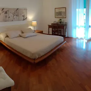 Casa Del Golfo Paradiso Apartment Genua